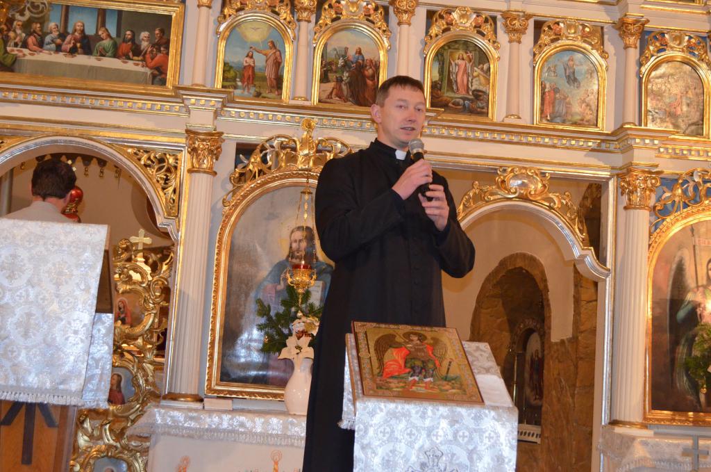 Fotogaléria Svätá liturgia za život a rodiny 30.12.2015 (13) Svätá liturgia za život a rodiny 30.12.2015